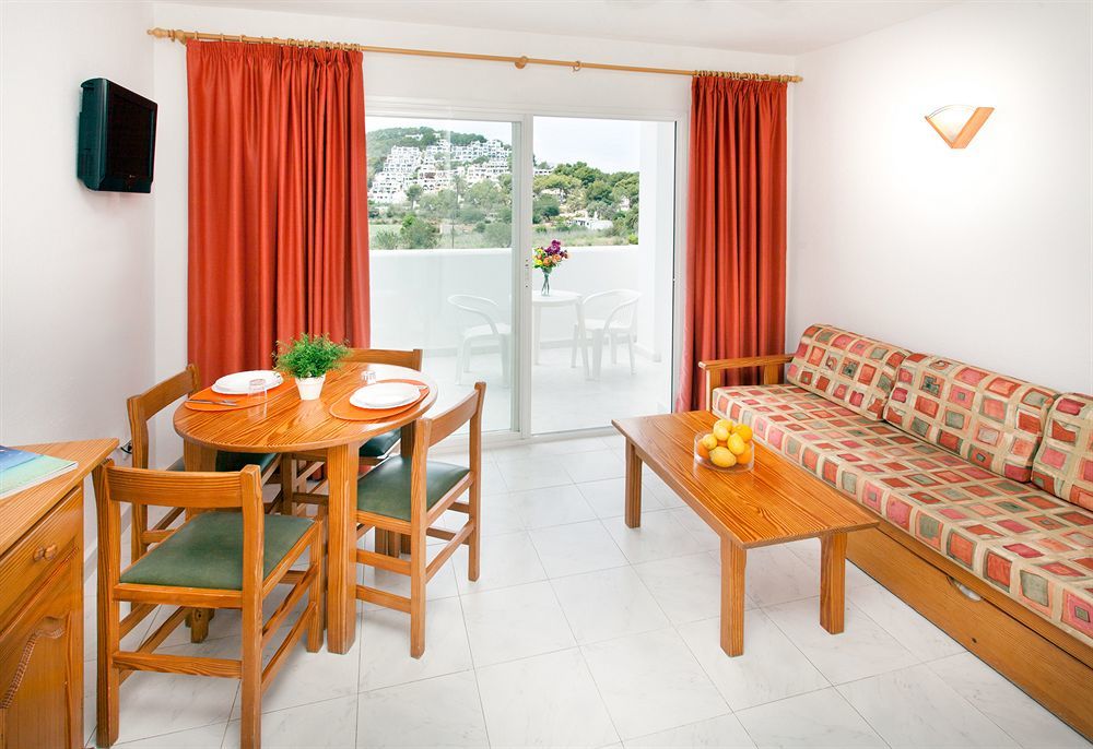 Ferienwohnung Typic Oasis Sa Tanca Cala Llonga  Exterior foto