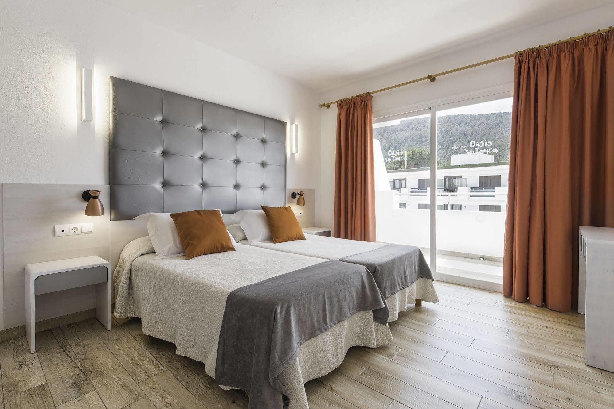 Ferienwohnung Typic Oasis Sa Tanca Cala Llonga  Exterior foto